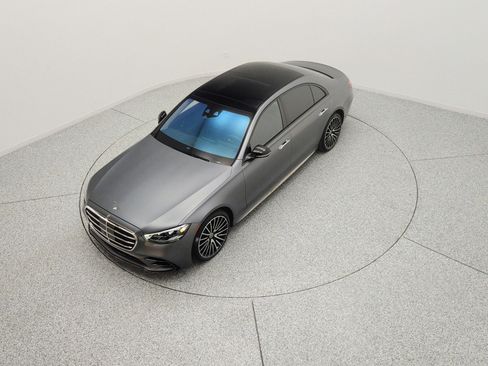 Certified 2023 Mercedes-Benz S 580 4MATIC Sedan image 9