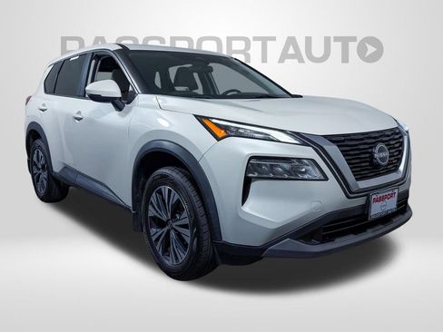 Certified 2022 Nissan Rogue SV AWD/4WD image 3
