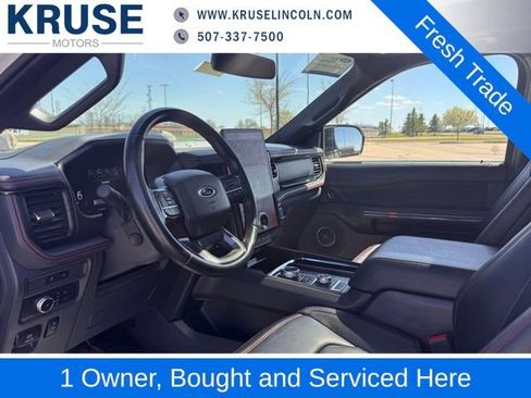 Used 2022 Ford Expedition Max Limited AWD/4WD image 7