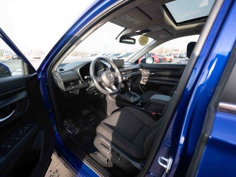 Certified 2024 Honda CR-V EX image 8