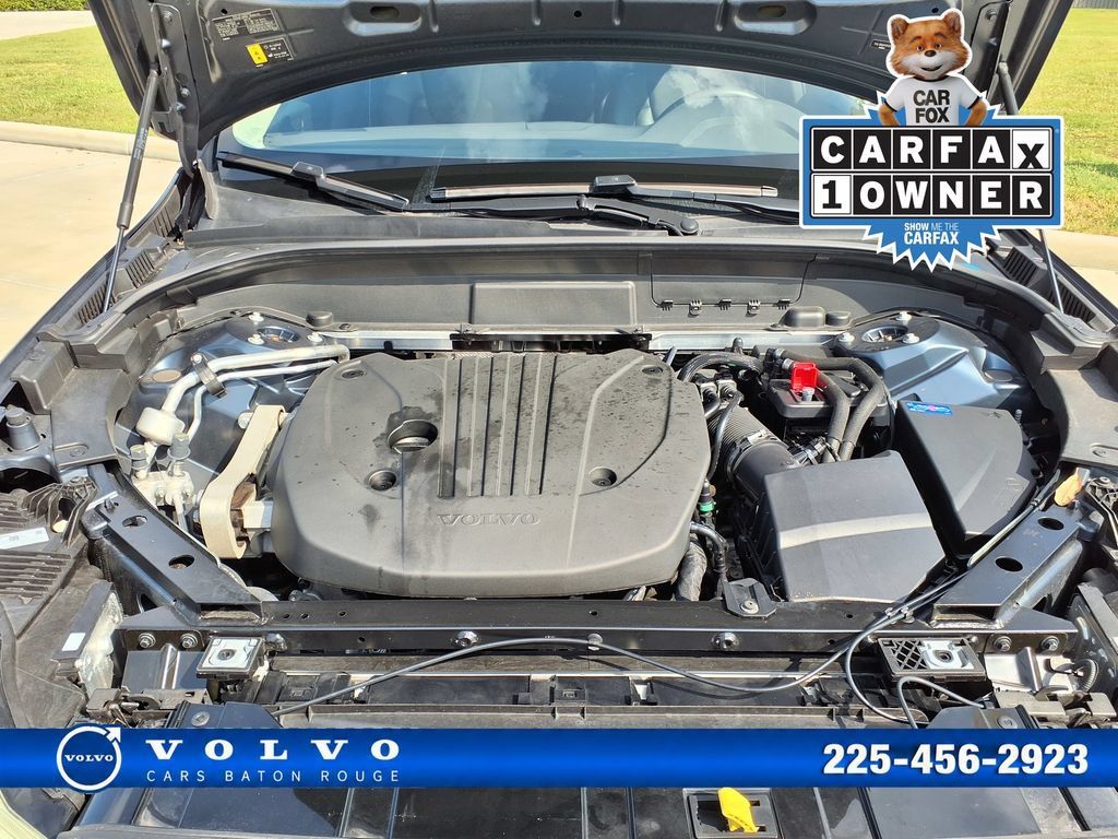 Certified 2023 Volvo XC60 B5 Plus w/ Climate Package AWD/4WD image 38
