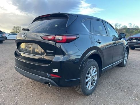 Used 2024 MAZDA CX-5 AWD 2.5 S w/ Select Package image 6