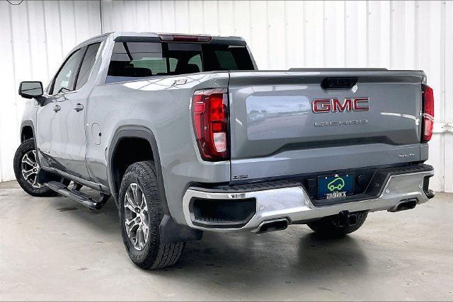 Certified 2023 GMC Sierra 1500 SLE w/ Preferred Package AWD/4WD image 11