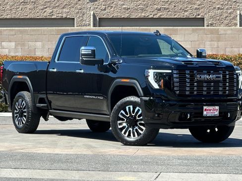 Certified 2025 GMC Sierra 2500 Denali Ultimate AWD/4WD image 2