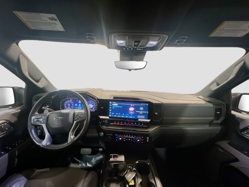 Used 2024 Chevrolet Silverado 1500 ZR2 w/ Technology Package image 16