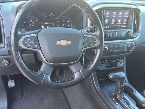 Used 2020 Chevrolet Colorado Z71 RWD image 15