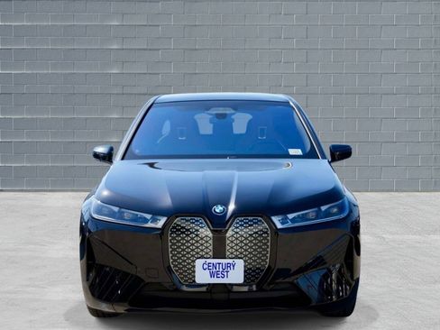 Certified 2023 BMW iX xDrive50 w/ Premium Package AWD/4WD image 2