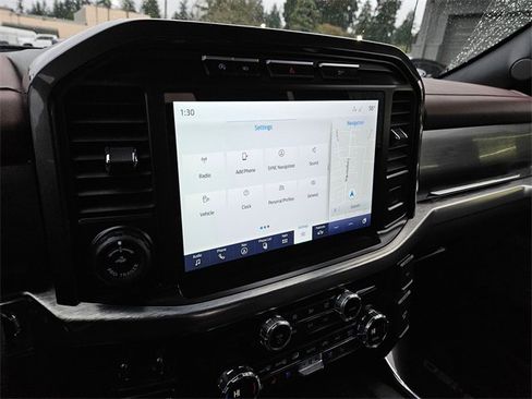 Used 2021 Ford F150 Lariat w/ Equipment Group 502A High image 22