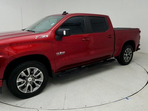 Certified 2022 Chevrolet Silverado 1500 RST w/ Safety Package AWD/4WD image 3
