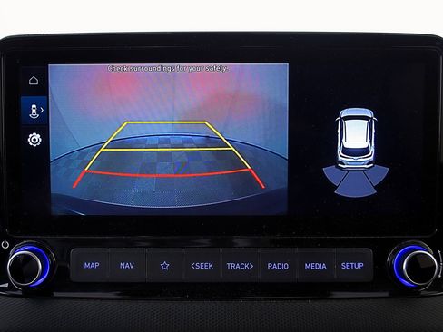 Used 2022 Hyundai Kona Limited image 26