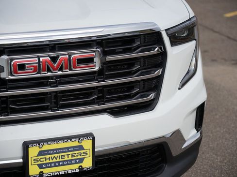 Certified 2025 GMC Acadia Elevation image 9