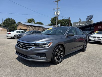 Used 2021 Volkswagen Passat 2.0T SE