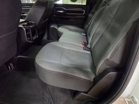 Used 2024 RAM 2500 Big Horn w/ Off Road Package AWD/4WD image 23