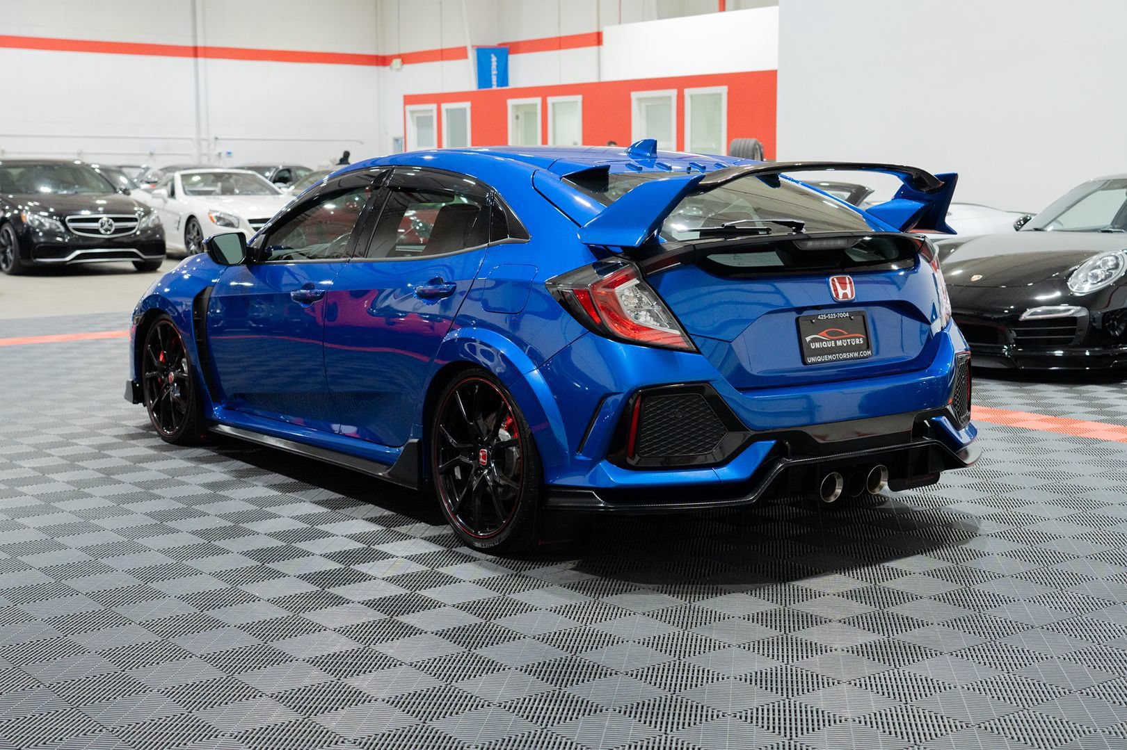 Used 2018 Honda Civic Type R image 4