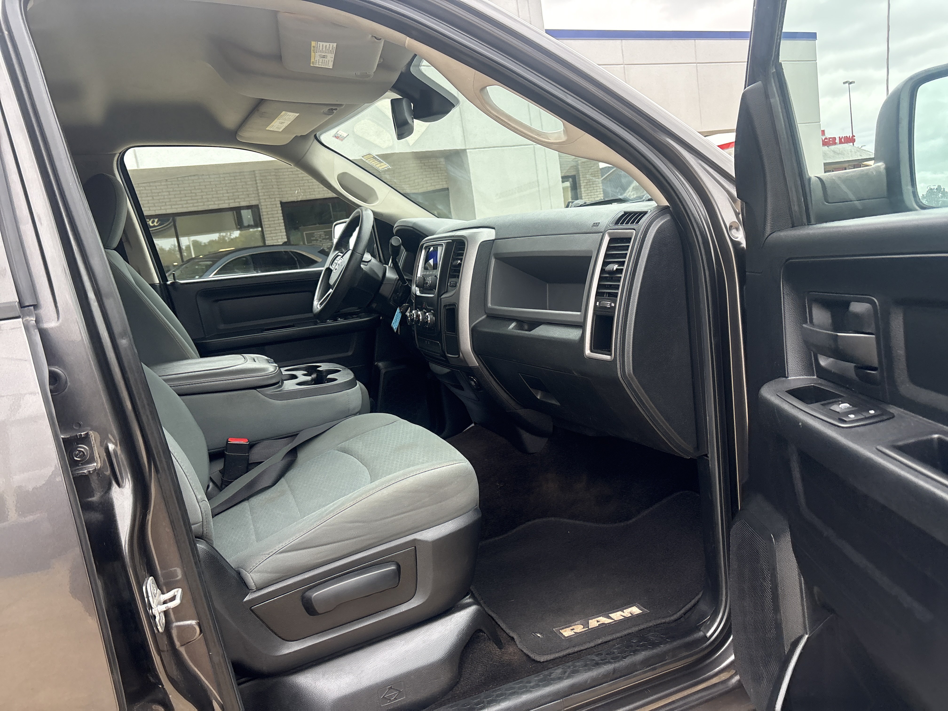Used 2014 RAM 1500 Express AWD/4WD image 8