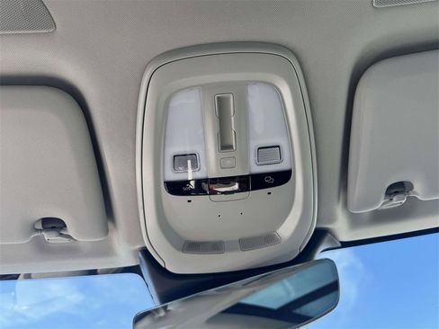 Certified 2023 Volvo XC60 B5 Plus w/ Climate Package image 30