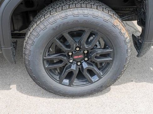 New 2026 GMC Sierra 1500 Pro w/ Graphite Edition AWD/4WD image 8