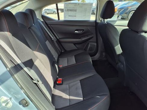 New 2025 Nissan Sentra SR image 7