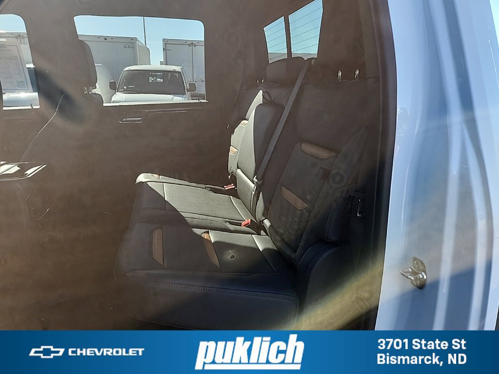 Used 2025 GMC Sierra 2500 AT4 w/ AT4 Premium Plus Package AWD/4WD image 47