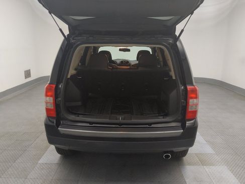 Used 2016 Jeep Patriot Sport w/ Power Value Group FWD image 29