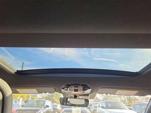 New 2026 Kia K4 GT-Line image 18