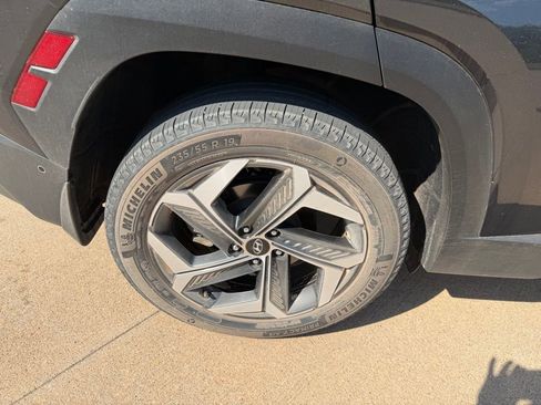 Used 2022 Hyundai Tucson Limited AWD/4WD image 13