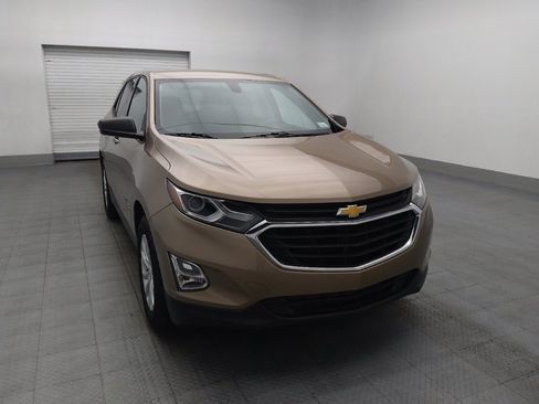 Used 2019 Chevrolet Equinox LS w/ LS Convenience Package AWD/4WD image 14