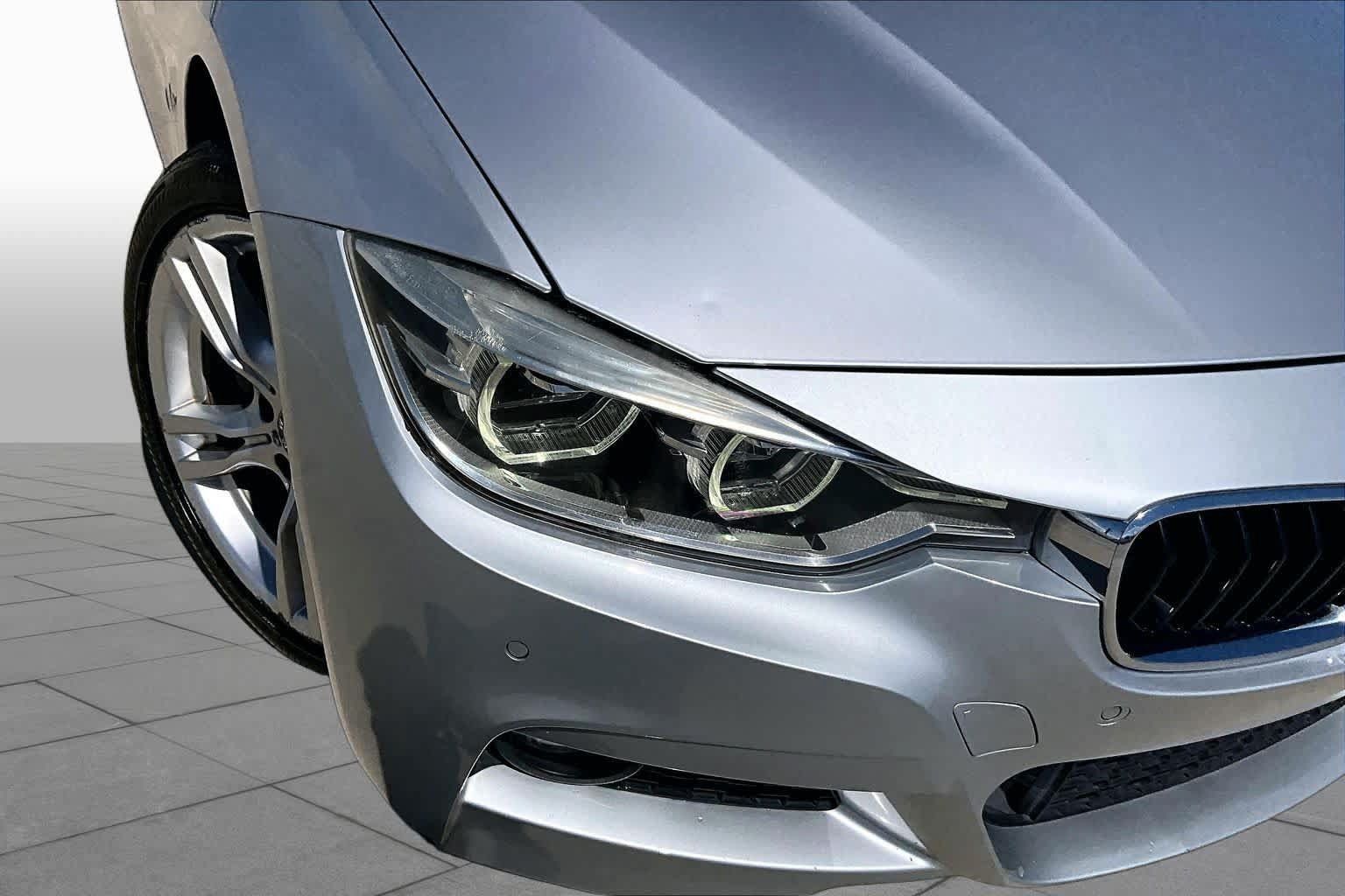 Used 2018 BMW 330i Sedan RWD image 26