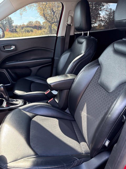 Used 2019 Jeep Compass Altitude AWD/4WD image 13