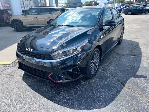 Certified 2023 Kia Forte GT-Line FWD image 11