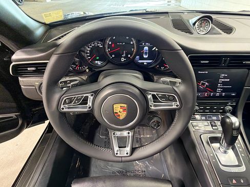 Certified 2019 Porsche 911 Turbo S AWD/4WD image 36