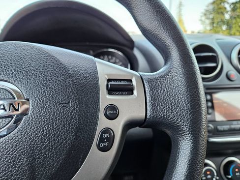 Used 2011 Nissan Rogue SV AWD/4WD image 24