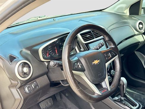 Used 2017 Chevrolet Sonic LT w/ Fun and Sun Package image 10