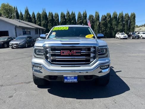 Used 2018 GMC Sierra 1500 SLT AWD/4WD image 2
