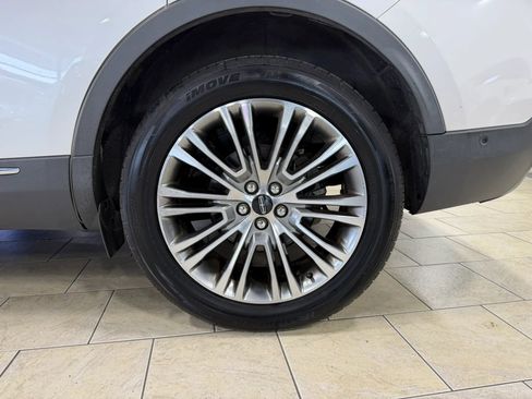Used 2016 Lincoln MKX Reserve w/ Technology Package AWD/4WD image 39