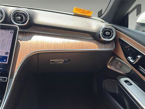 Used 2025 Mercedes-Benz CLE 300 4MATIC Coupe image 14