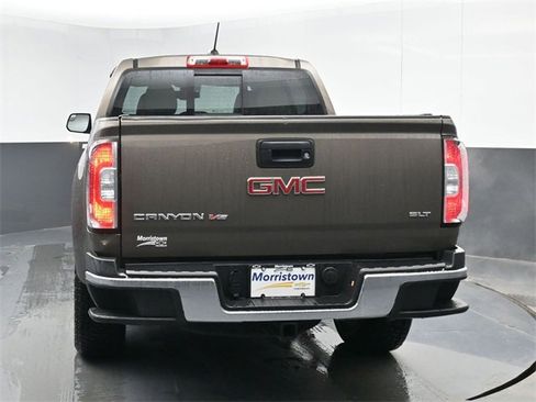 Used 2017 GMC Canyon SLT w/ Driver Alert Package image 7