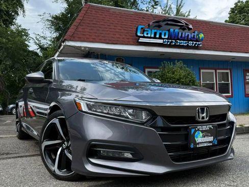 Used 2018 Honda Accord Sport image 1