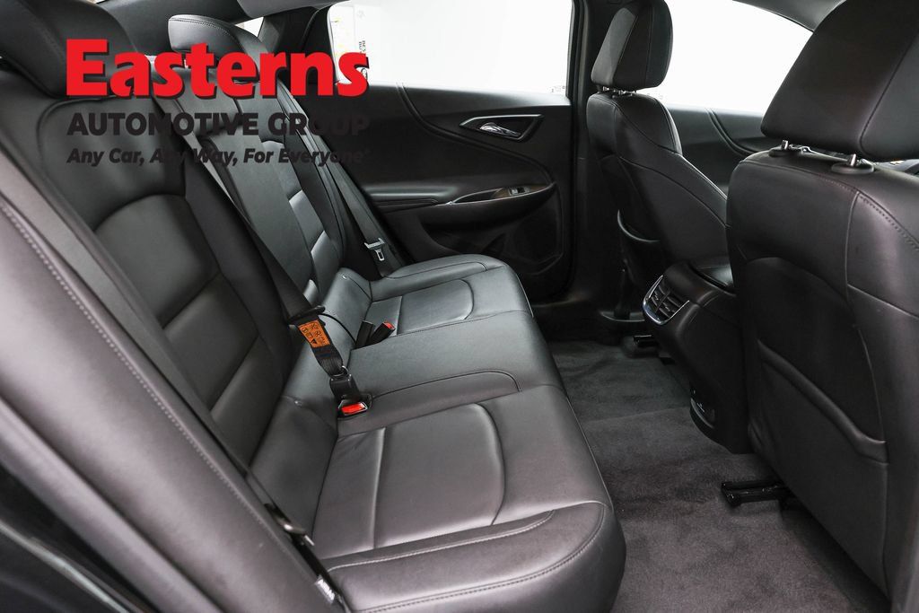 Used 2024 Chevrolet Malibu LT FWD image 27