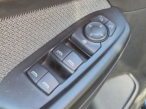 Used 2024 Chevrolet TrailBlazer LS FWD image 18