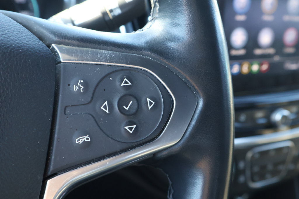 Used 2023 Chevrolet Traverse LT AWD/4WD image 18