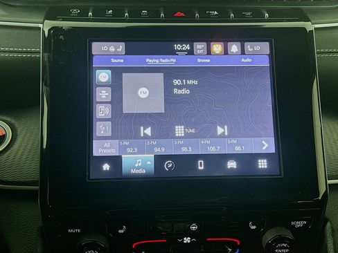 Used 2023 Jeep Grand Cherokee L Laredo AWD/4WD image 21