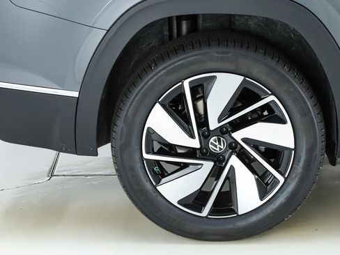 New 2026 Volkswagen Atlas SEL image 52