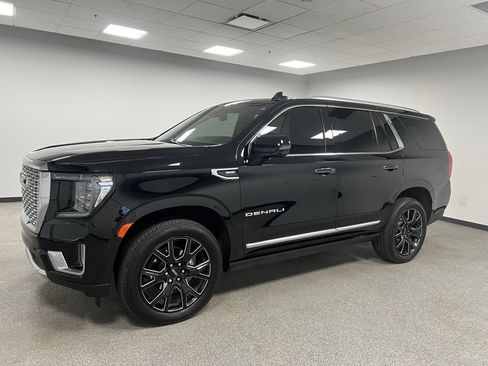 Used 2024 GMC Yukon Denali image 6