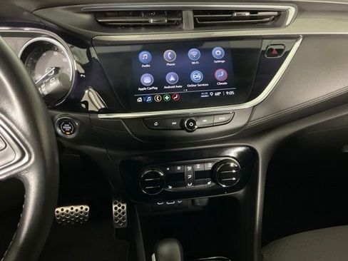 Used 2023 Buick Encore GX Select w/ Sport Touring Package FWD image 21