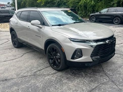 Used 2021 Chevrolet Blazer RS w/ Enhanced Convenience Package FWD image 3