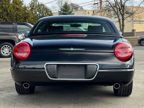 Used 2002 Ford Thunderbird Deluxe image 4