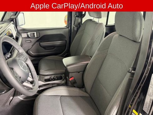 Used 2025 Jeep Wrangler Unlimited Sport AWD/4WD image 11