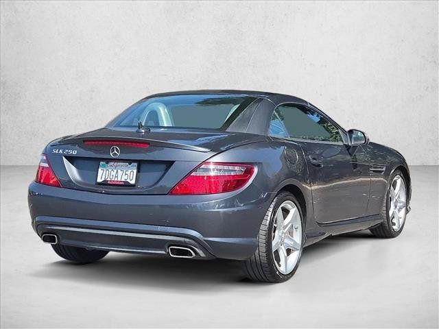 Used 2014 Mercedes-Benz SLK 250 image 5