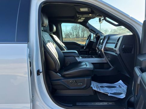 Used 2020 Ford F350 Platinum image 24